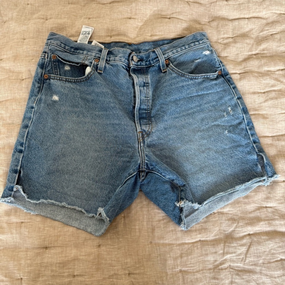 Levi’s Women’s 501 Size 33